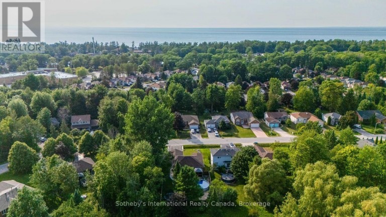 53 ROYAL BEECH DRIVE, Wasaga Beach, Ontario, L9Z1H3