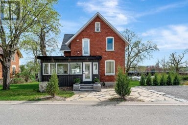 45 OAK STREET Kawartha Lakes (Fenelon Falls) Ontario photo 2