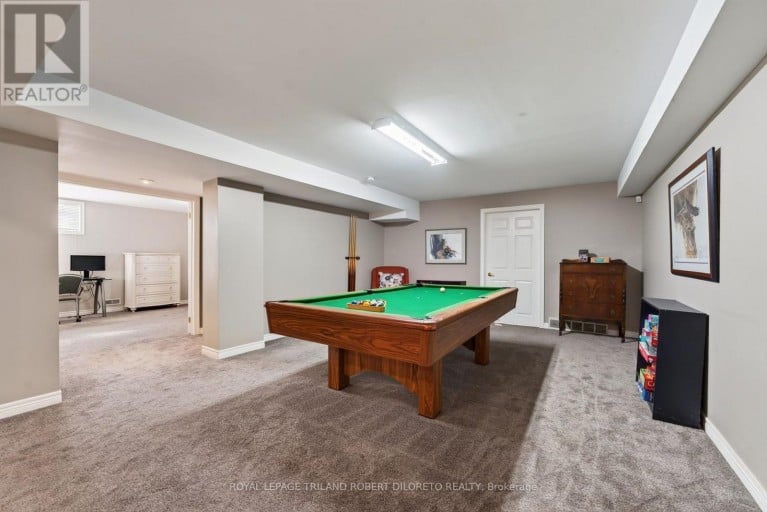 19 WOODLAND DRIVE, Middlesex Centre (Kilworth), Ontario, N0L1R0