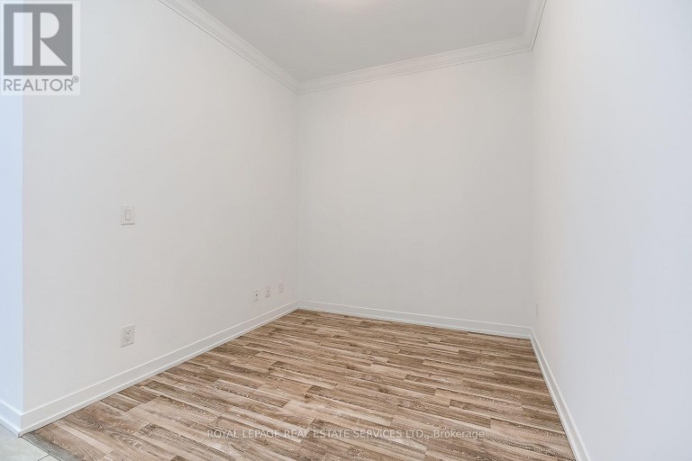 1605 - 840 QUEENS PLATE DRIVE, Toronto (West Humber-Clairville), Ontario, M9W0E7