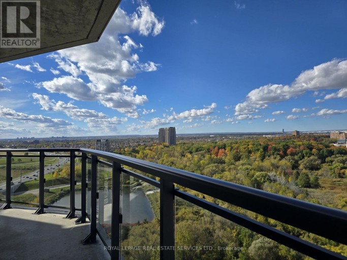 1605 - 840 QUEENS PLATE DRIVE, Toronto (West Humber-Clairville), Ontario, M9W0E7