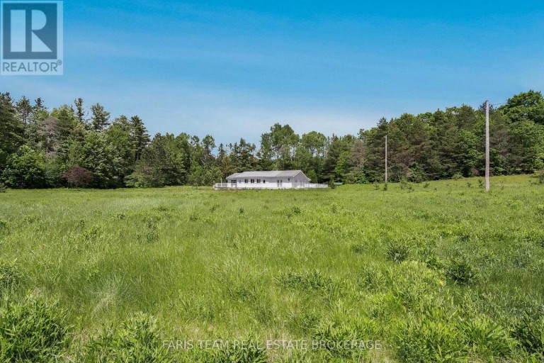 2180-2186 HWY. 141, Muskoka Lakes (Watt), Ontario, P0B1L0