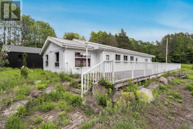 2180-2186 HWY. 141 Muskoka Lakes (Watt) Ontario photo 6