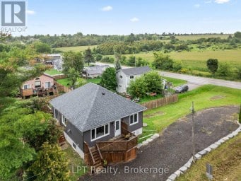 9 LAKEVIEW AVENUE Scugog Ontario photo 5