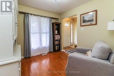 718 BIRCHWOOD DRIVE Midland Ontario photo 12