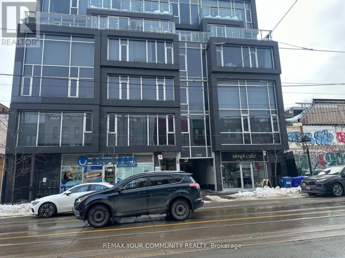 101 - 799 COLLEGE STREET, Toronto (Trinity-Bellwoods), Ontario, M6G1C7