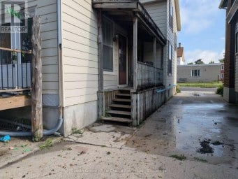 41 GODERICH STREET W Huron East (Seaforth) Ontario photo 35
