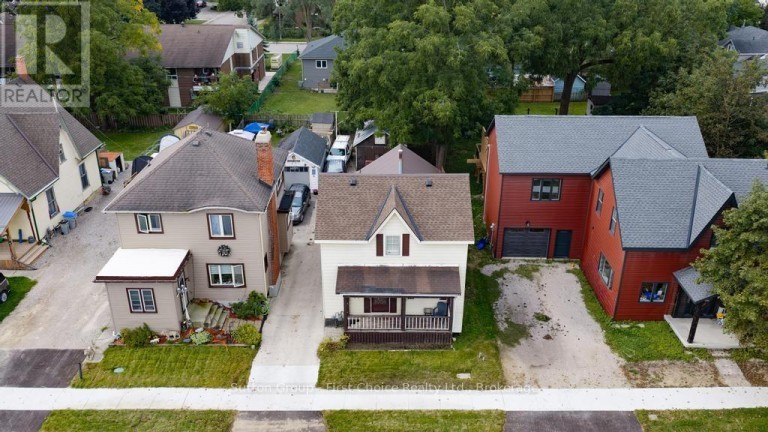 41 GODERICH STREET W, Huron East (Seaforth), Ontario, N0K1W0
