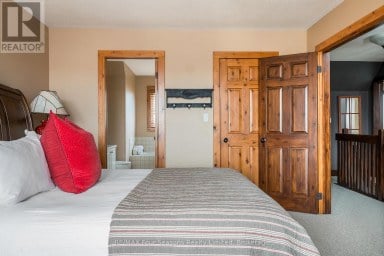 106 VENTURE BOULEVARD Blue Mountains Ontario photo 16