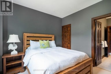 106 VENTURE BOULEVARD Blue Mountains Ontario photo 24