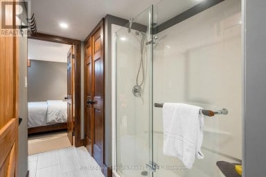 106 VENTURE BOULEVARD Blue Mountains Ontario photo 31