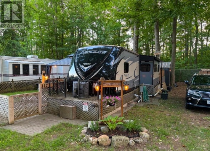 112 - 285 CRYDERNAMS SIDE ROAD, Georgina (Baldwin), Ontario, L0E1A0