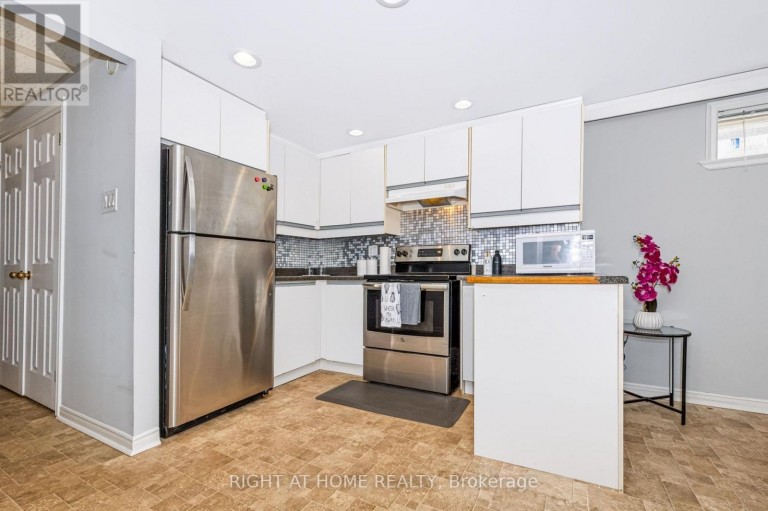 229 BRITANNIA AVENUE, Bradford West Gwillimbury (Bradford), Ontario, L3Z1A4