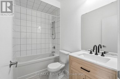176 SYDNEY CIRCLE Vaughan (Vellore Village) Ontario photo 21