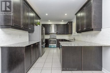 10 DANFIELD COURT Brampton (Credit Valley) Ontario photo 7