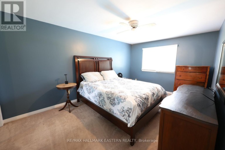 1000 CUMBERLAND AVENUE, Peterborough (Northcrest Ward 5), Ontario, K9H7B2