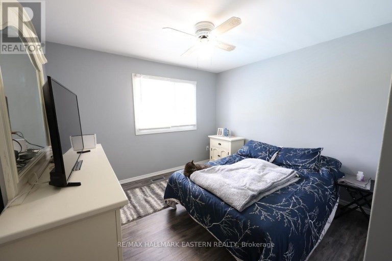 1000 CUMBERLAND AVENUE, Peterborough (Northcrest Ward 5), Ontario, K9H7B2