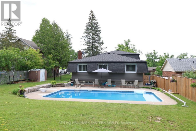 1000 CUMBERLAND AVENUE, Peterborough (Northcrest Ward 5), Ontario, K9H7B2