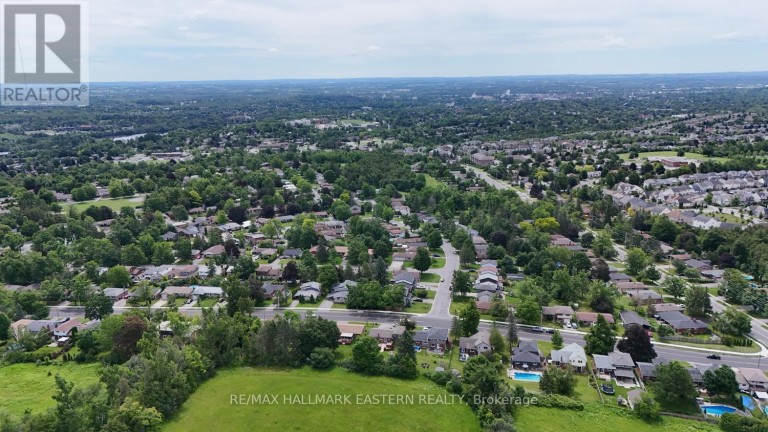 1000 CUMBERLAND AVENUE, Peterborough (Northcrest Ward 5), Ontario, K9H7B2