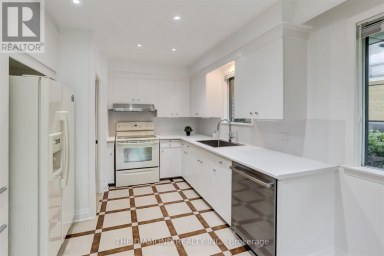 15 GOVERNMENT ROAD Toronto (Kingsway South) Ontario photo 16