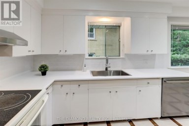 15 GOVERNMENT ROAD Toronto (Kingsway South) Ontario photo 17