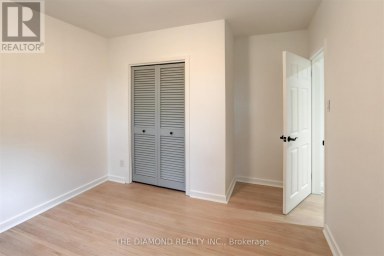 15 GOVERNMENT ROAD Toronto (Kingsway South) Ontario photo 22