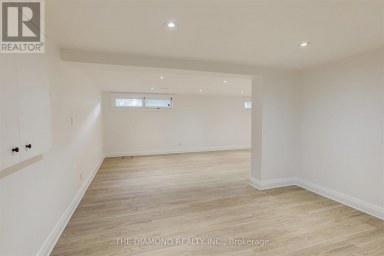 15 GOVERNMENT ROAD Toronto (Kingsway South) Ontario photo 24