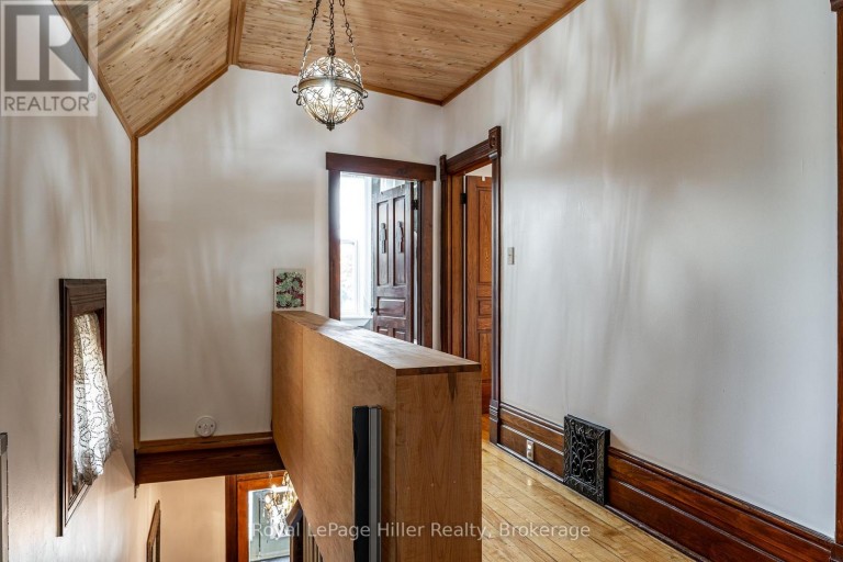 125 HOPE STREET E, East Zorra-Tavistock (Tavistock), Ontario, N0B2R0