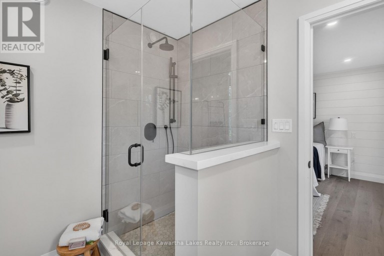 22 MURRAY STREET, Kawartha Lakes (Fenelon Falls), Ontario, K0M1N0