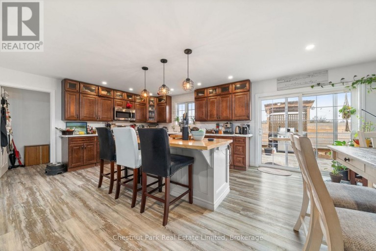 1398 OLD MILFORD ROAD, Prince Edward County (South Marysburg Ward), Ontario, K0K2T0