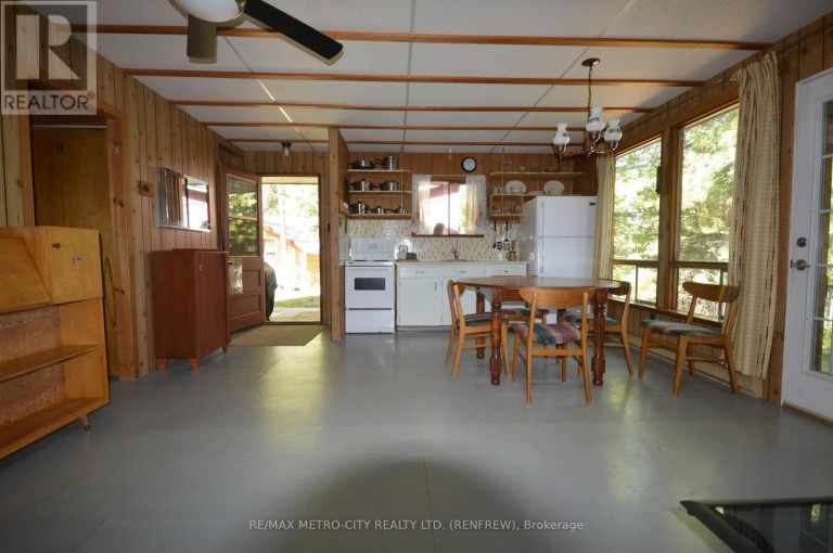 482 CAMERON LAKE ROAD, Brudenell, Lyndoch and Raglan, Ontario, K0J2E0