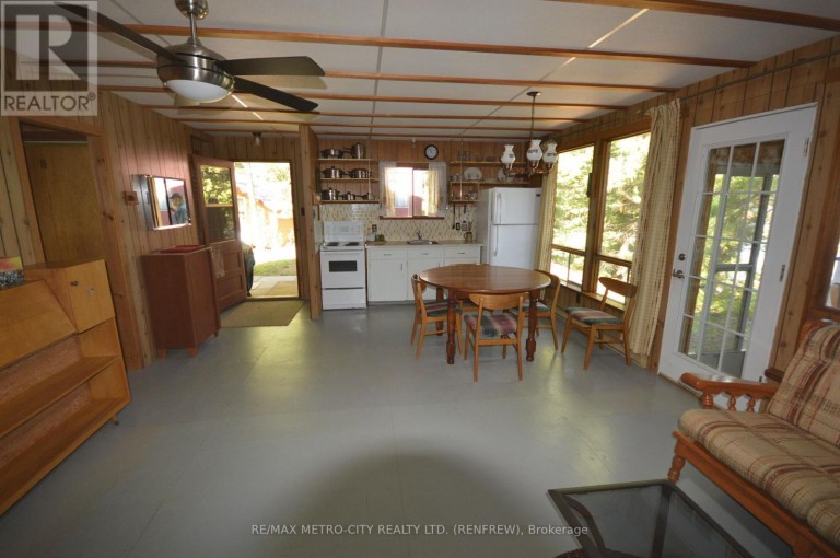 482 CAMERON LAKE ROAD, Brudenell, Lyndoch and Raglan, Ontario, K0J2E0