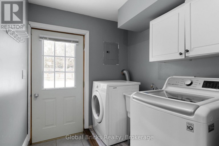 14 FISHER DRIVE, Adjala-Tosorontio (Everett), Ontario, L0M1J0