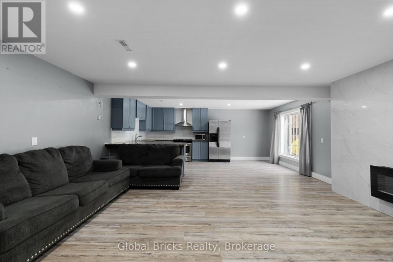 14 FISHER DRIVE, Adjala-Tosorontio (Everett), Ontario, L0M1J0