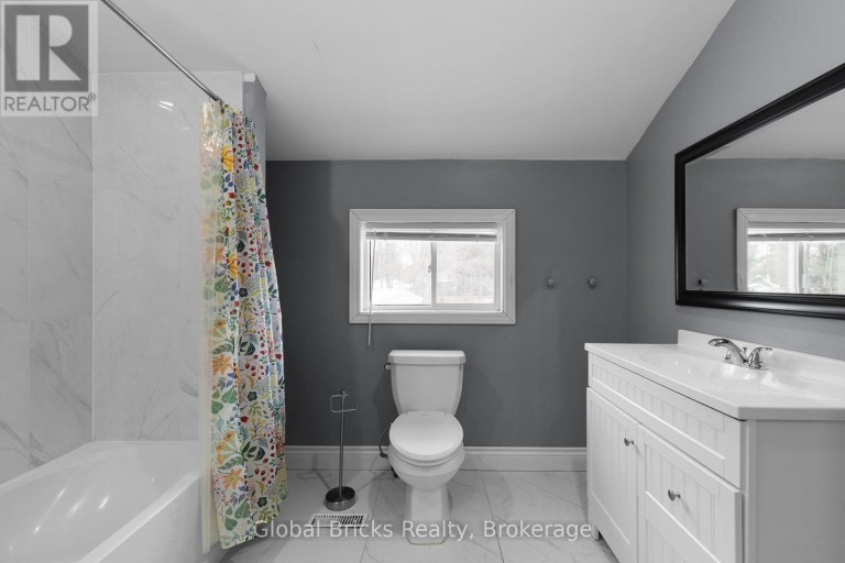 14 FISHER DRIVE, Adjala-Tosorontio (Everett), Ontario, L0M1J0