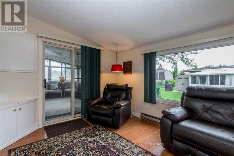 40 CORNER BROOK TRAIL, Innisfil, Ontario, L9S1N6