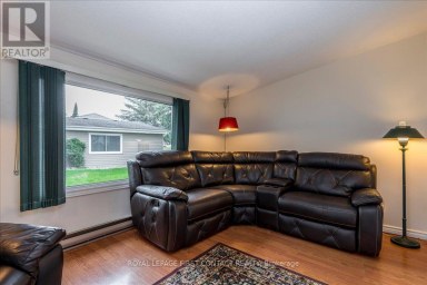 40 CORNER BROOK TRAIL Innisfil Ontario photo 9