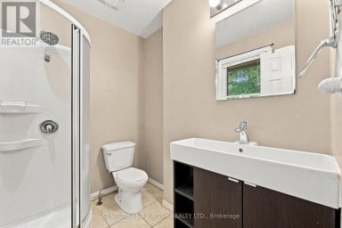 195 NORTH STREET E Orillia Ontario photo 13