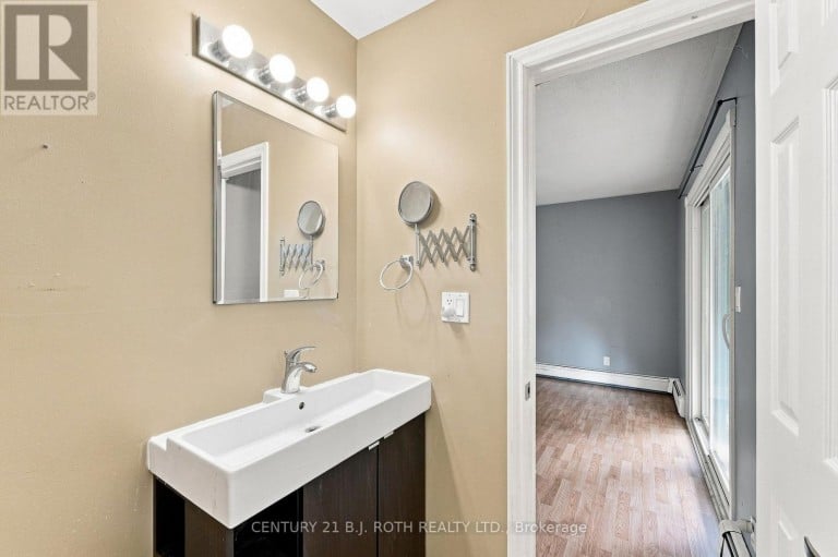 195 NORTH STREET E, Orillia, Ontario, L3V2G2