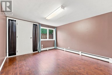 195 NORTH STREET E Orillia Ontario photo 24