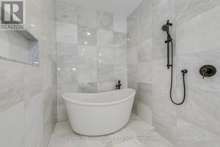 1411 MOUNTAIN GROVE AVENUE, Burlington (Mountainside), Ontario, L7P2H1