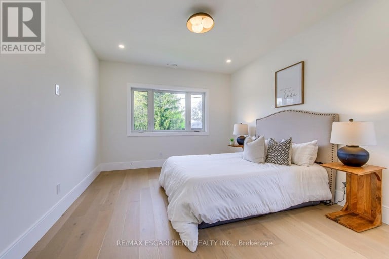 1411 MOUNTAIN GROVE AVENUE, Burlington (Mountainside), Ontario, L7P2H1