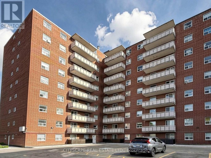 708 - 851 QUEENSTON ROAD, Hamilton (Riverdale), Ontario, L8G1B4