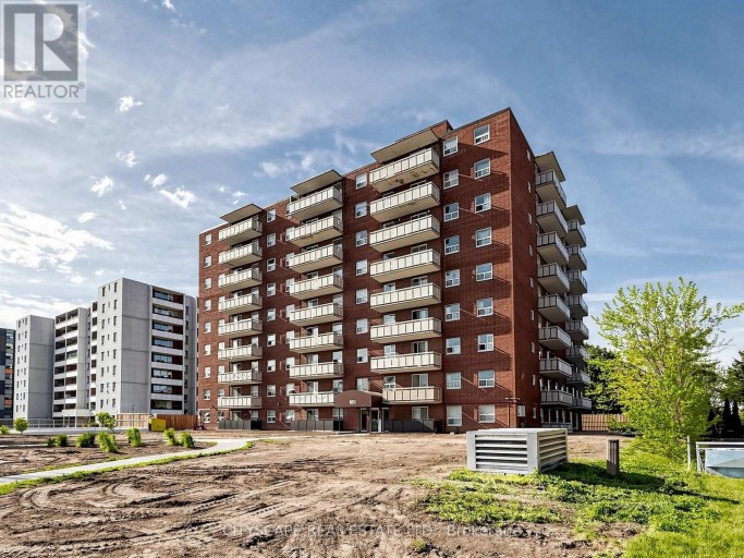 708 - 851 QUEENSTON ROAD, Hamilton (Riverdale), Ontario, L8G1B4