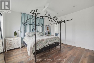 482 MONK STREET Cobourg Ontario photo 17