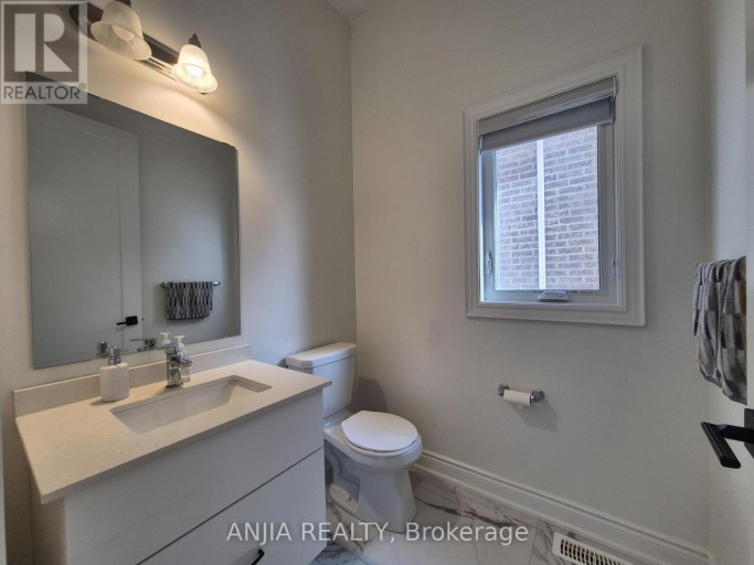 50 MEADOW VISTA CRESCENT, East Gwillimbury (Holland Landing), Ontario, L9N0T4
