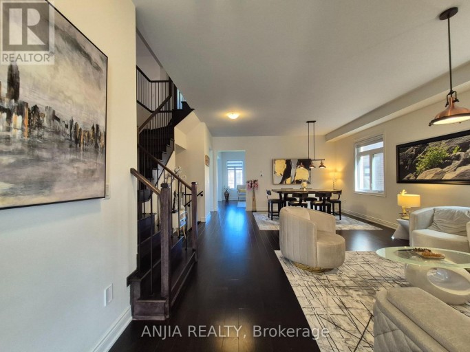 50 MEADOW VISTA CRESCENT, East Gwillimbury (Holland Landing), Ontario, L9N0T4