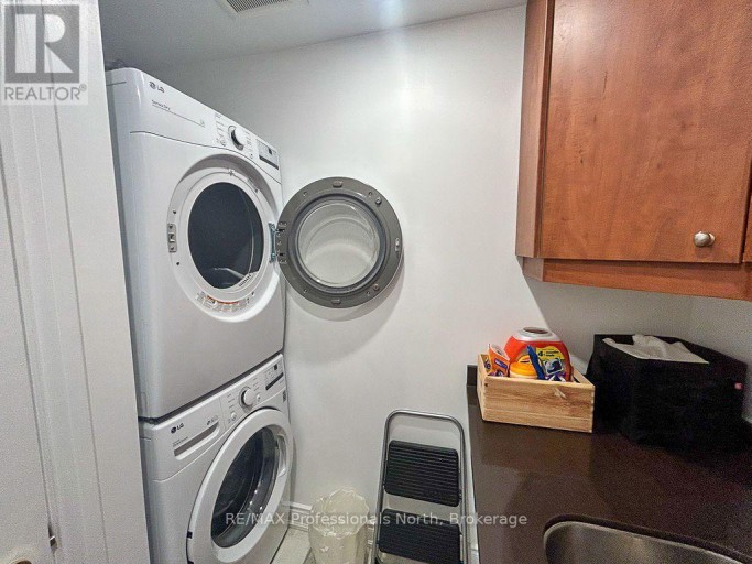 652 ROBEL DRIVE, Selwyn, Ontario, K0L1T0