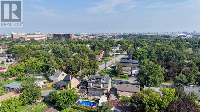 3352 ETUDE DRIVE, Mississauga (Malton), Ontario, L4T1T3