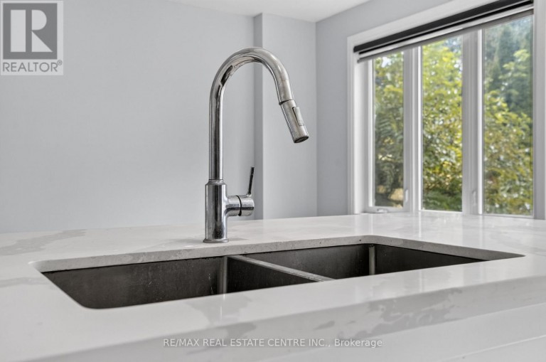 124 KING STREET E, Ingersoll (Ingersoll - South), Ontario, N5C1G9